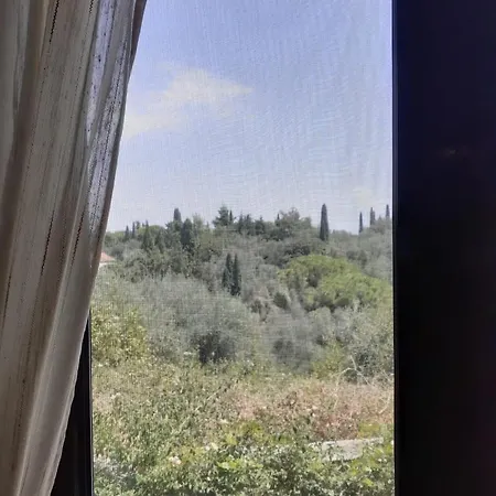 Vakantiehuis Corfu Cosy By The Nature *